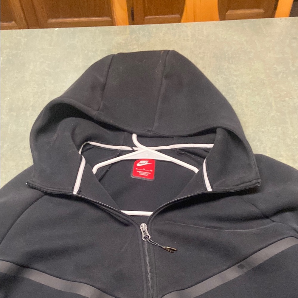 Black Nike tech XL